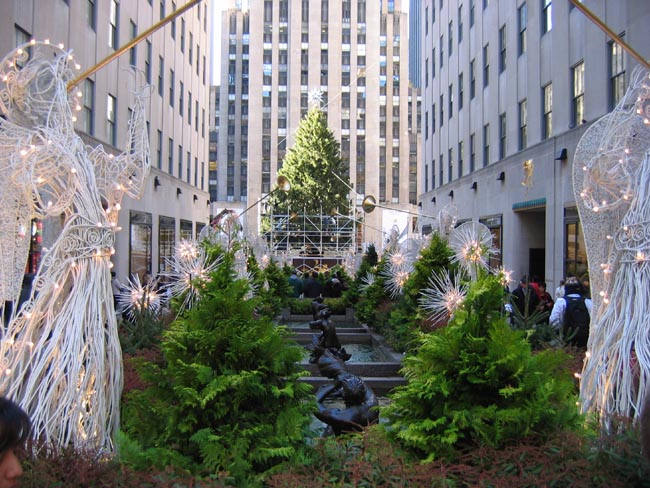 The Rockefeller Center Christmas Tree scaffolding coming down